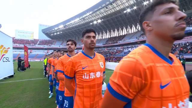 马德鲁加留队,泰山只换1外援 三叉戟保中游水准 召回小段算补强